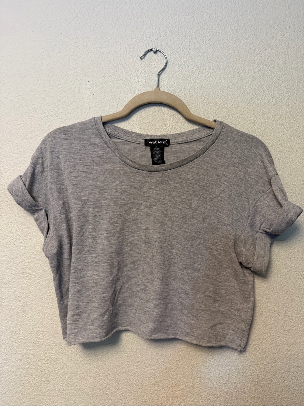 Wet Seal Heather Gray Cropped Tee